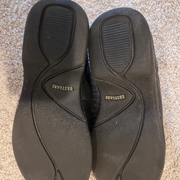 Eastland women’s loafers - Picture 5 of 9